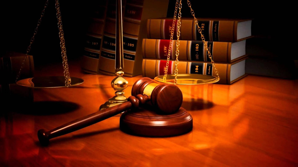Advocates Meet Clients